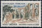 timbre N° 1318, Médéa - Anciennes portes de Lodi ( Algérie)