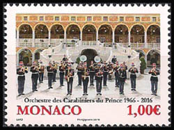 timbre de Monaco N° 3027 légende : 50 ans de l'orchestre des carabiniers du Prince