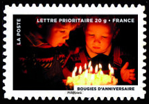  Le timbre fête le feu <br>Bougies d'anniversaire