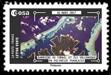  photos de Thomas Pesquet prises de la station Spatiale Internationale pendant la mission Proxima. <br>Barrière de corail et Ile volcanique en Polynésie Française photo du 16 mars 2017