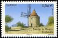  Le moulin Saint Pierre, connu sous le nom « Moulin d'Alphonse Daudet » à Fontvieille 
