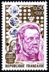 timbre N° 1768, Louis Pasteur (1822-1895) scientifique français, chimiste et physicien