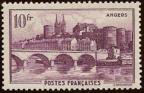 timbre N° 500, Angers - Le pont sur la Maine et le Château